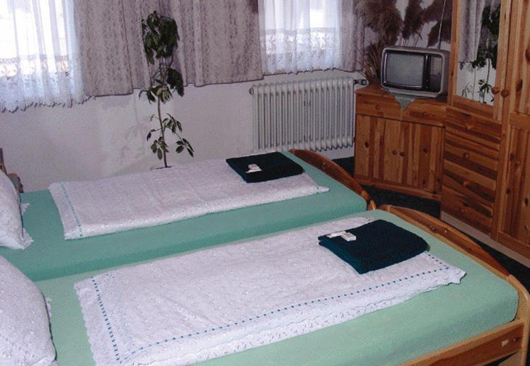 Hotel Drei Koenige Neckarbischofsheim Eksteriør billede